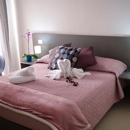 Hoa Suites Aversa Esterno foto